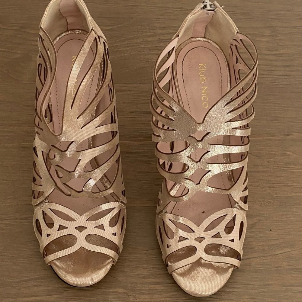 Klub Nico Gold Special Occasion Sandals